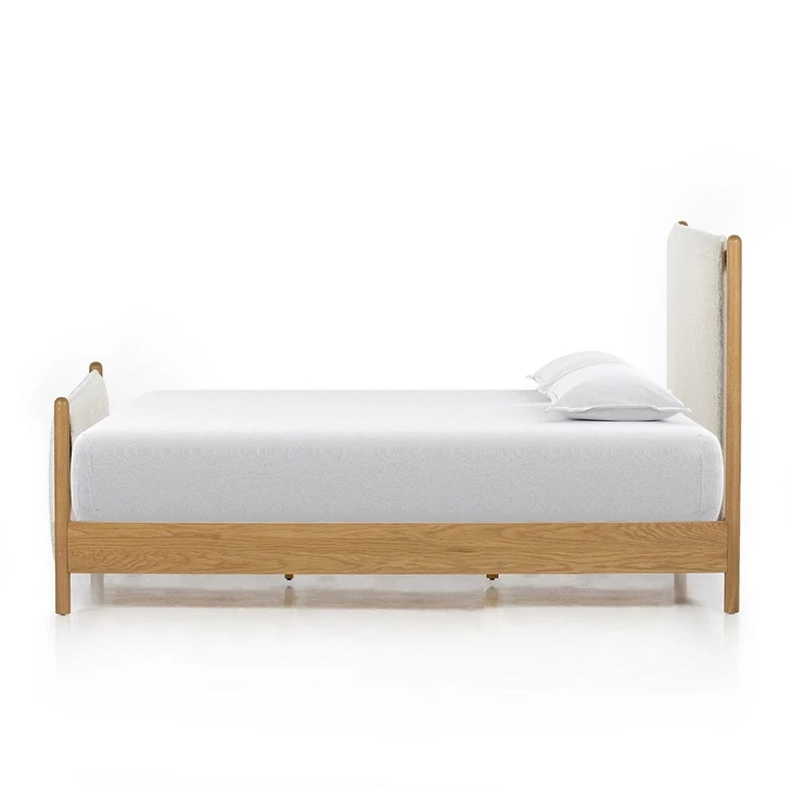 Upholstered Bed With Chic Design Upholstered Bed With Chic Design